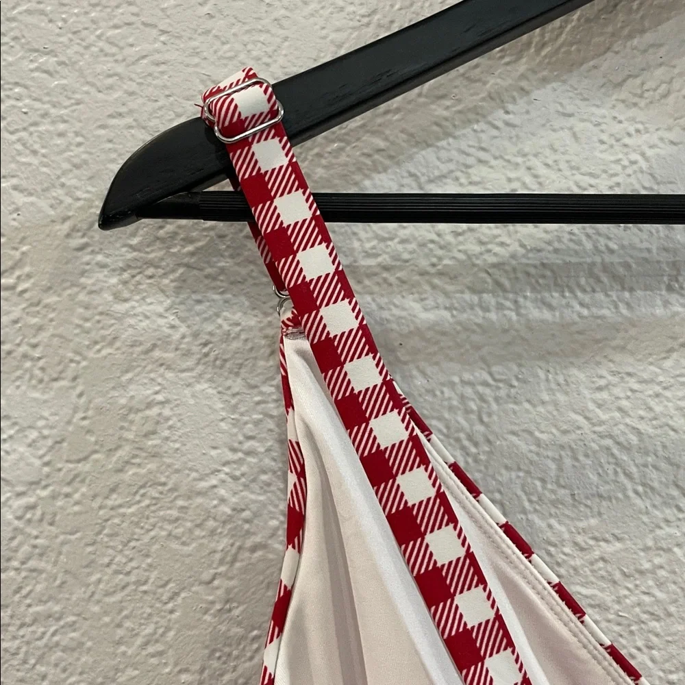 Senita Athletics Monterey One Piece Swimsuit in Red Cherry Gingham Size XL - Picture 6 of 7